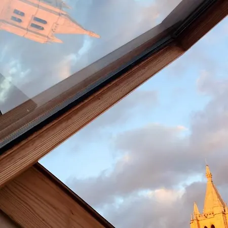 Leon Hostel אכסניה *