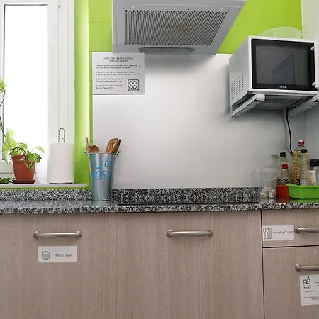 Leon Hostel
