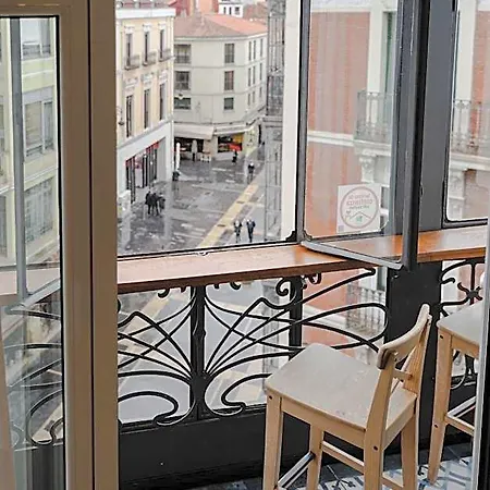 Leon Hostel Хостел
